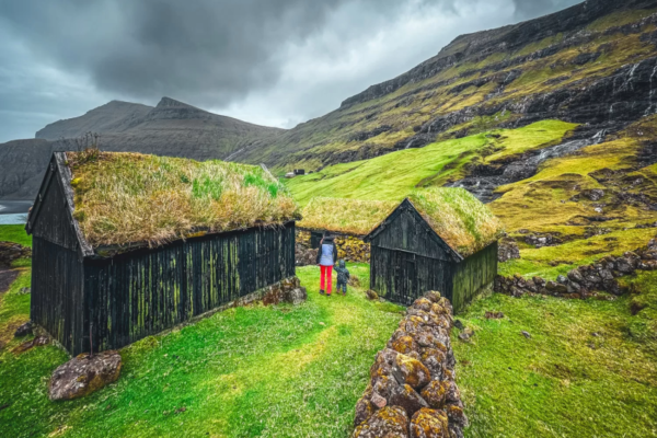 <strong>Charming Towns of the Faroe Islands: Where to Find Authentic Island Life</strong>